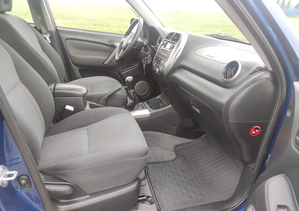 Toyota RAV4 cena 24900 przebieg: 223000, rok produkcji 2005 z Gniezno małe 232